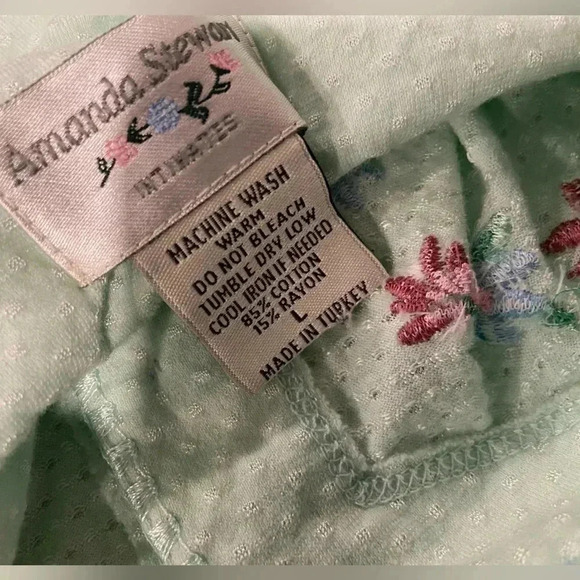 Amanda Stewart Green Floral Embroidered V Neck Short Sleeve Sleep Top Size L - Picture 11 of 11